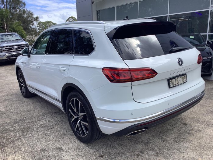 2019 Volkswagen Touareg 190TDI Launch Edition