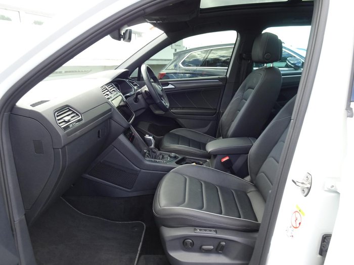 2023 Volkswagen Tiguan 162TSI R-Line 5N MY23 Four Wheel Drive Pure White