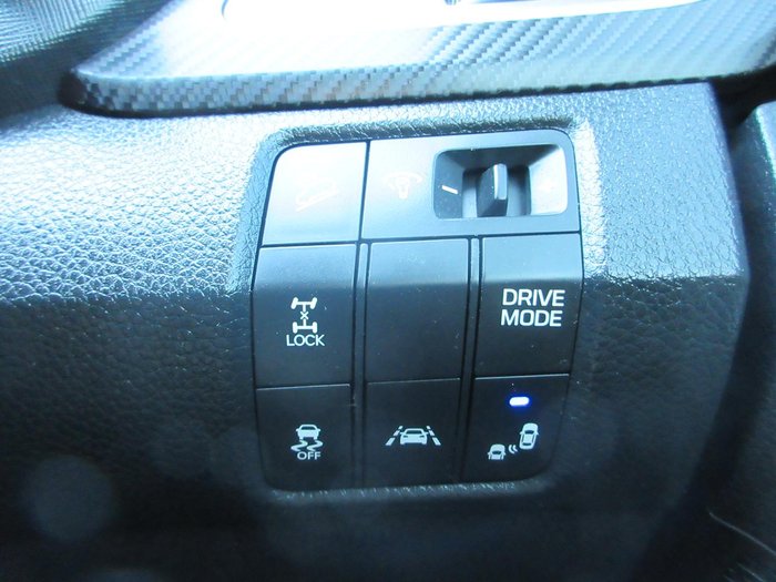 2017 Hyundai Santa Fe SR