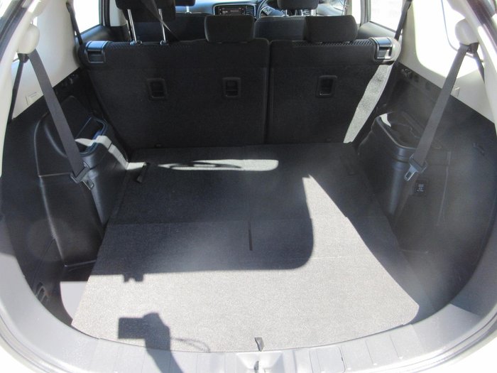 2018 Mitsubishi Outlander ES