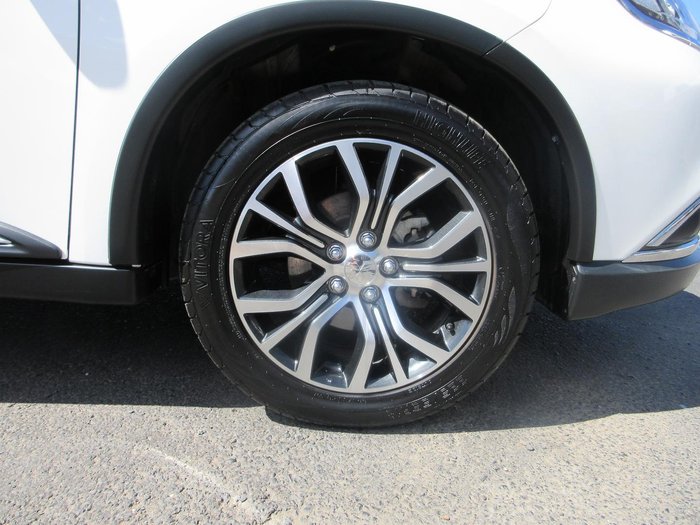 2018 Mitsubishi Outlander ES