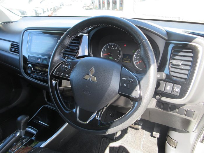 2018 Mitsubishi Outlander ES