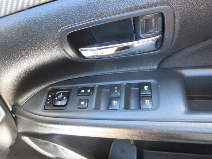 2018 Mitsubishi Outlander ES