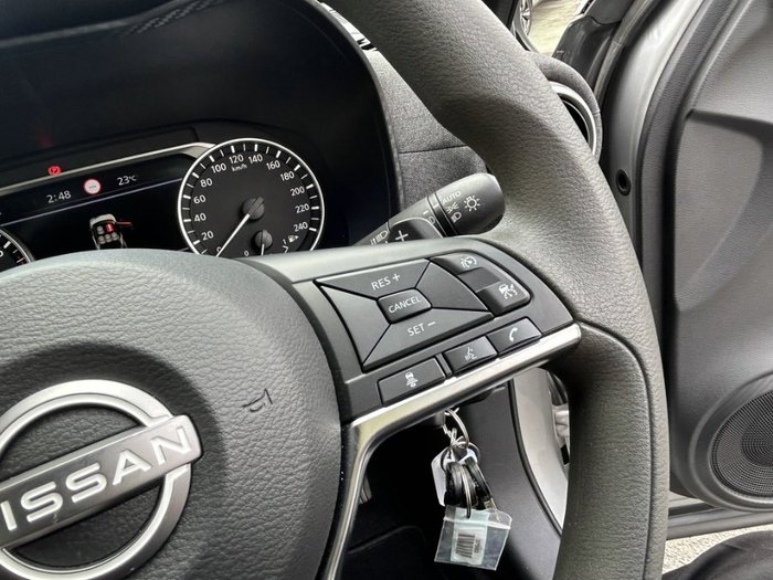 2024 Nissan JUKE ST+