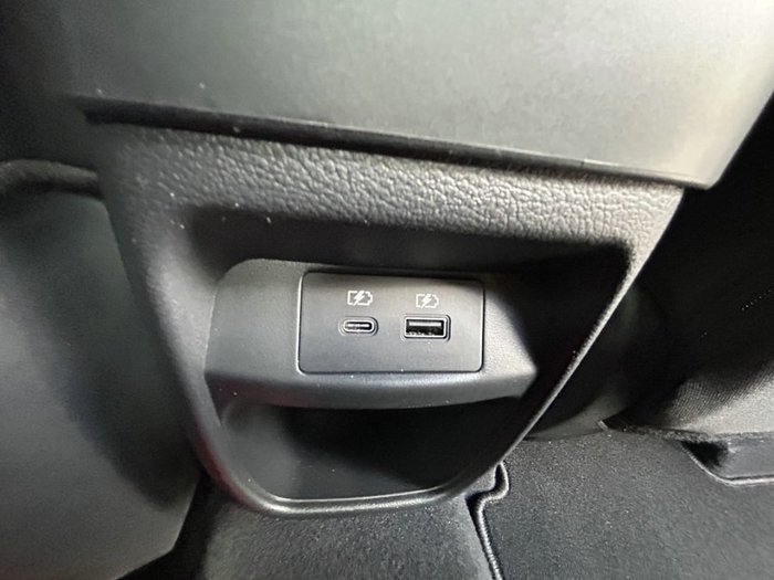 2024 Nissan JUKE ST+