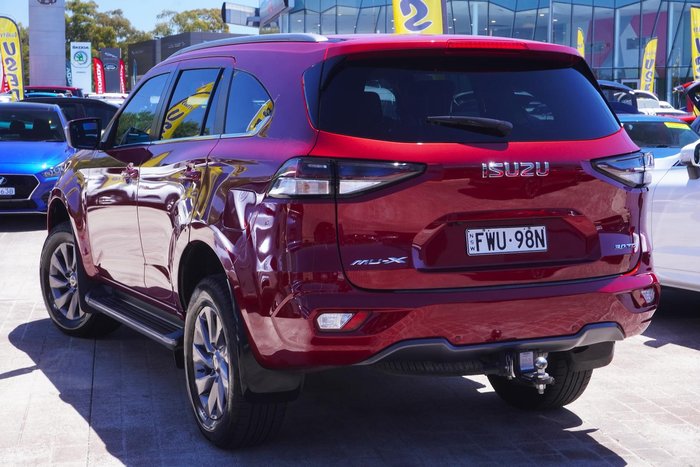 2021 Isuzu MU-X LS-U
