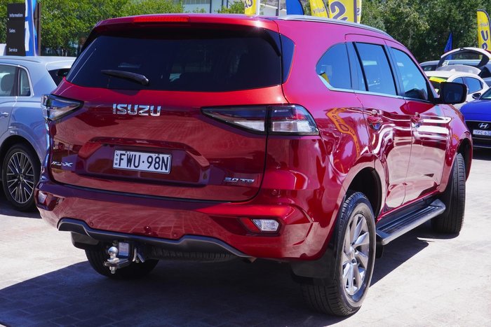 2021 Isuzu MU-X LS-U