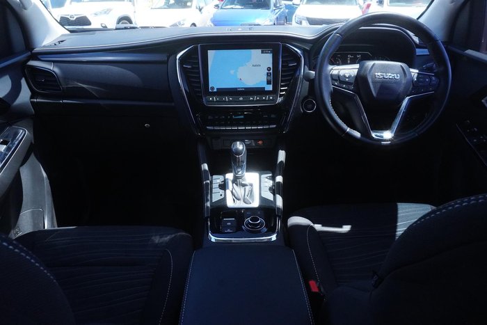 2021 Isuzu MU-X LS-U