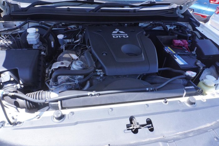 2016 Mitsubishi Triton GLX+