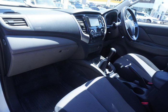 2016 Mitsubishi Triton GLX+