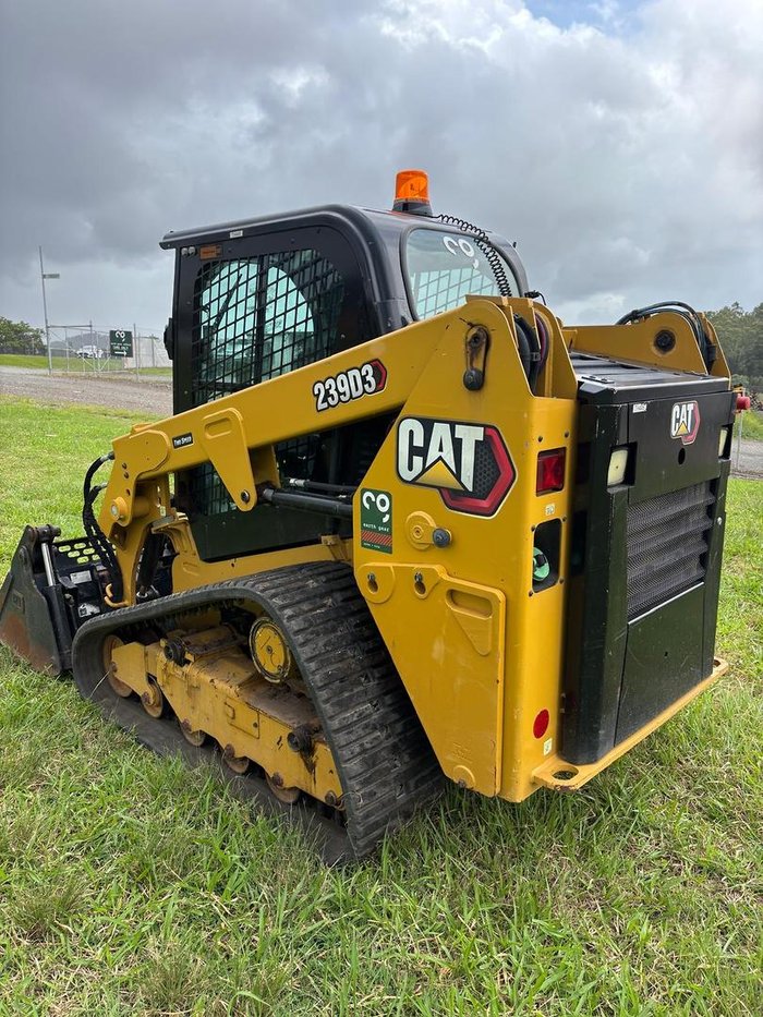 2022 Caterpillar 239D3 Yellow