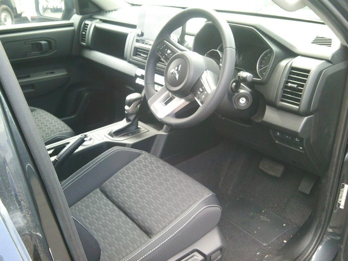 2025 Mitsubishi Triton GLX-R