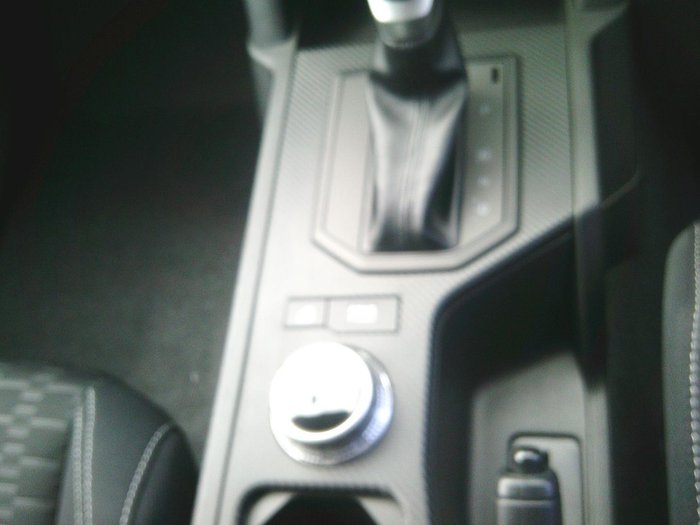 2025 Mitsubishi Triton GLX-R