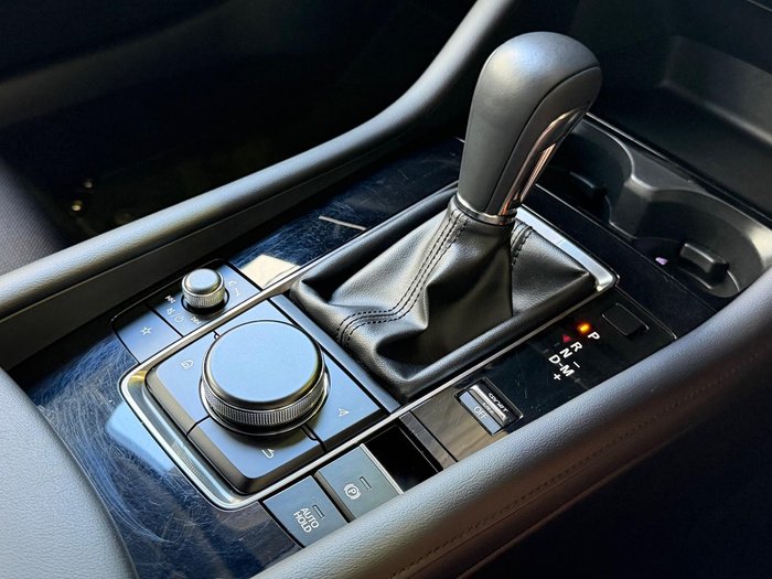 2024 Mazda 3 G20 Evolve BP Series Machine Grey