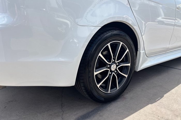 2017 Mitsubishi Lancer ES Sport