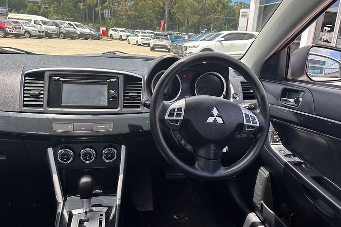 2017 Mitsubishi Lancer ES Sport