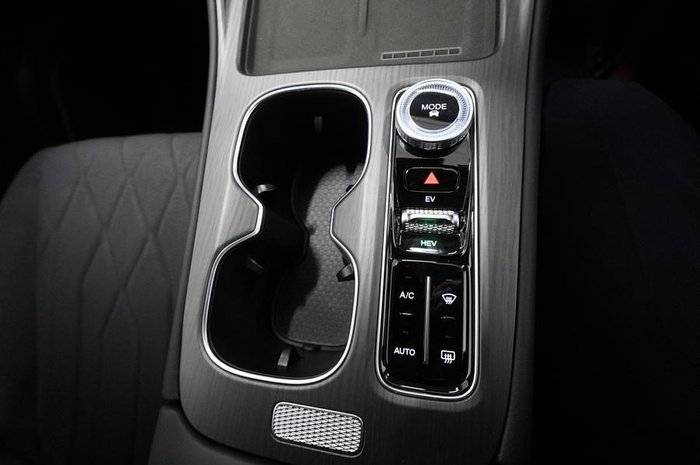 2025 Chery Tiggo 8 Super Hybrid Ultimate