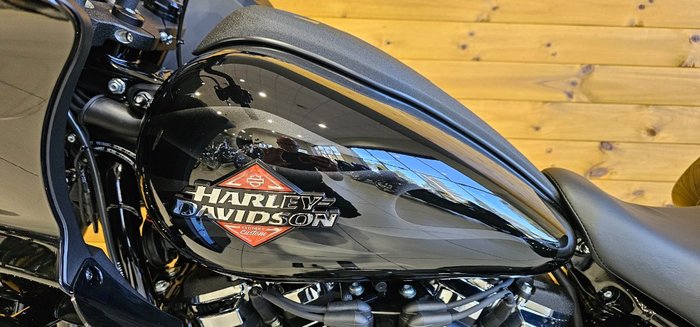 2025 Harley-davidson FXLRST LOW RIDER ST (117) Vivid Black