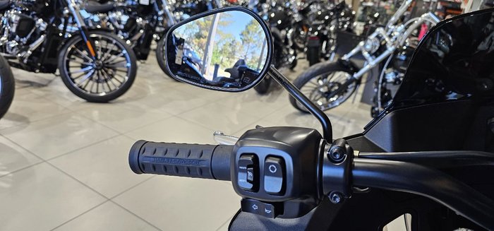 2025 Harley-davidson FXLRST LOW RIDER ST (117) Vivid Black