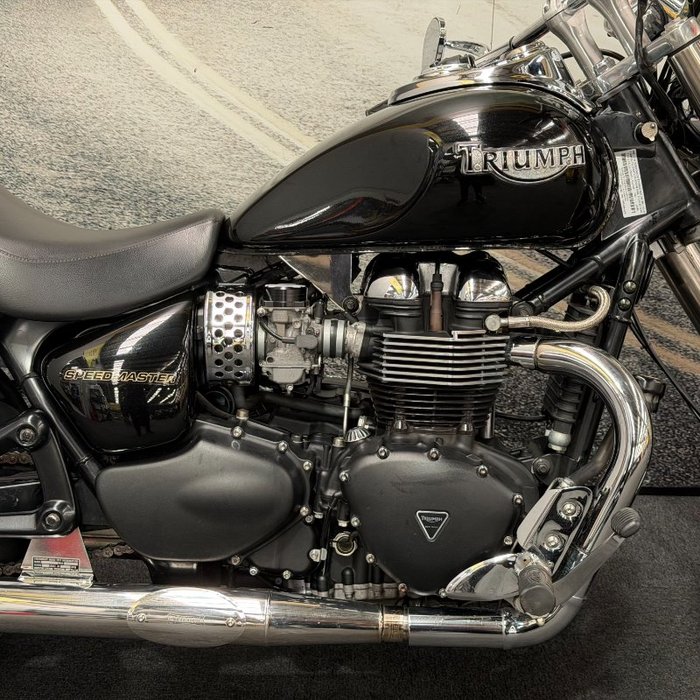 Triumph 2007 triumph 865 speedmaster Black