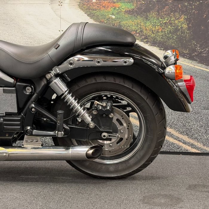 Triumph 2007 triumph 865 speedmaster Black