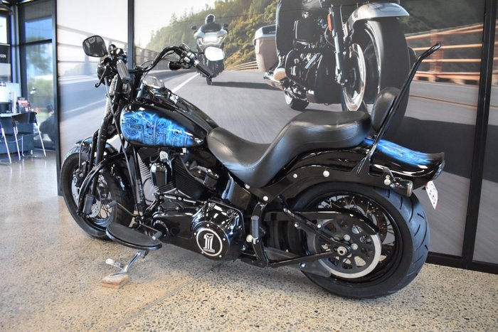 2009 HARLEY-DAVIDSON FLSTSB SOFTAIL CROSS BONES