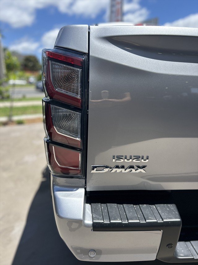 2025 Isuzu D-MAX LS-U