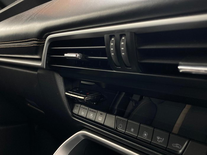 2024 Mazda CX-60 D50e Azami