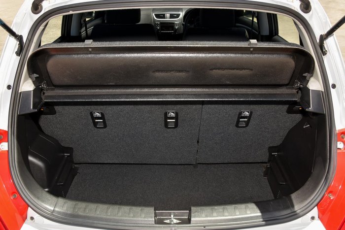 2013 Suzuki Swift GA