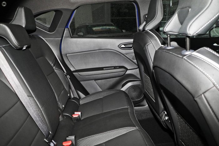 2025 Mitsubishi ASX Exceed