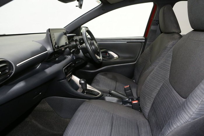 2022 Toyota Yaris SX