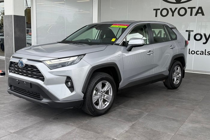 2024 Toyota RAV4 GX