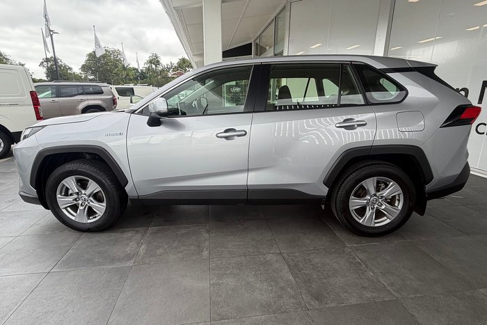 2024 Toyota RAV4 GX
