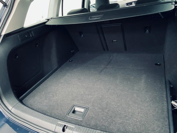 2016 Volkswagen Golf Alltrack 132TSI 7 MY17 Four Wheel Drive Night Blue