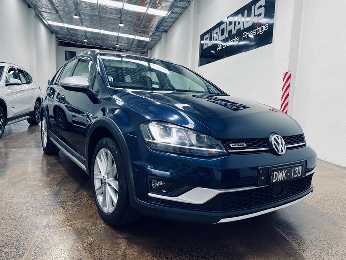 2016 Volkswagen Golf Alltrack 132TSI 7 MY17 Four Wheel Drive Night Blue