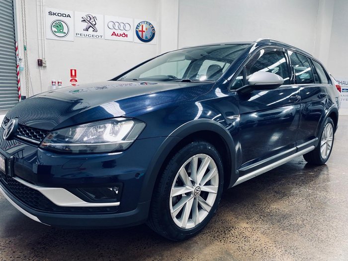 2016 Volkswagen Golf Alltrack 132TSI 7 MY17 Four Wheel Drive Night Blue