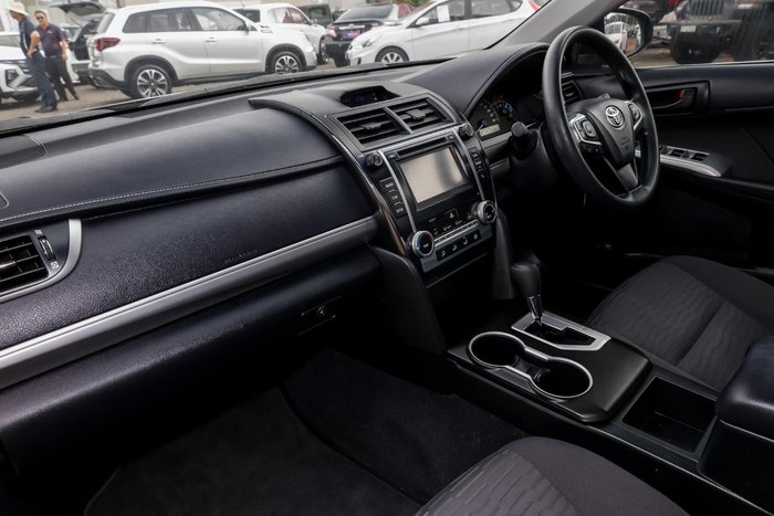 2016 Toyota Camry Altise