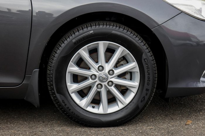 2016 Toyota Camry Altise