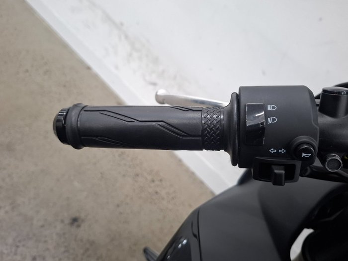 2023 Yamaha YZF-R3 Black