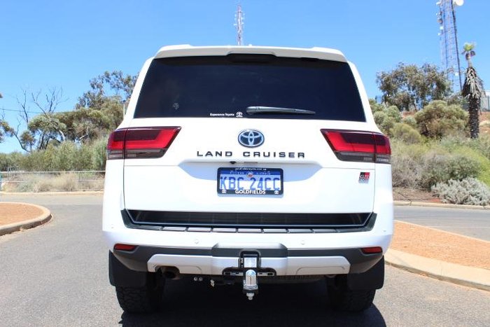 2025 Toyota Landcruiser GR Sport