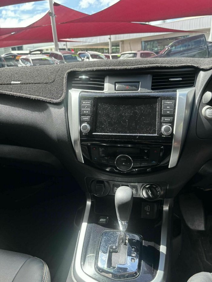 2023 Nissan Navara ST-X