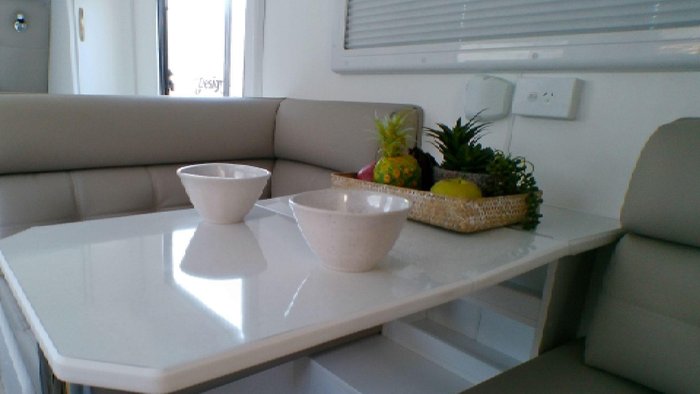 2025 Supreme 1800_R_K1e3_S Classic Dirt Roader 18'