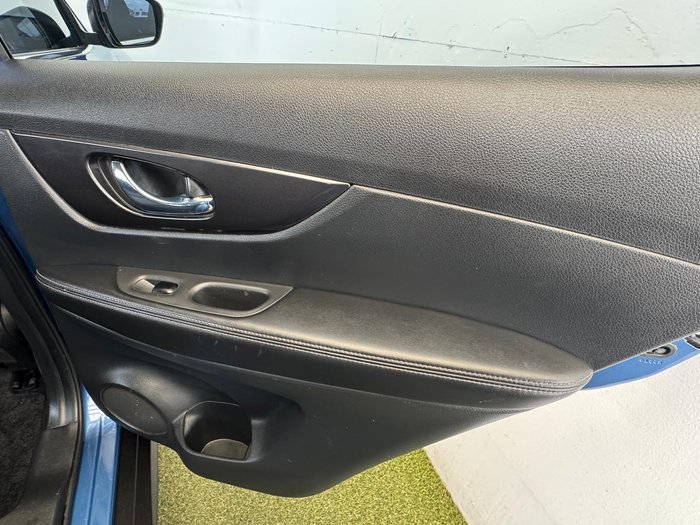 2021 Nissan X-TRAIL ST