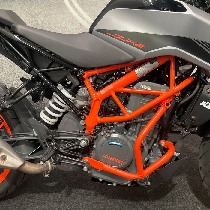 2022 Ktm 390 DUKE Silver