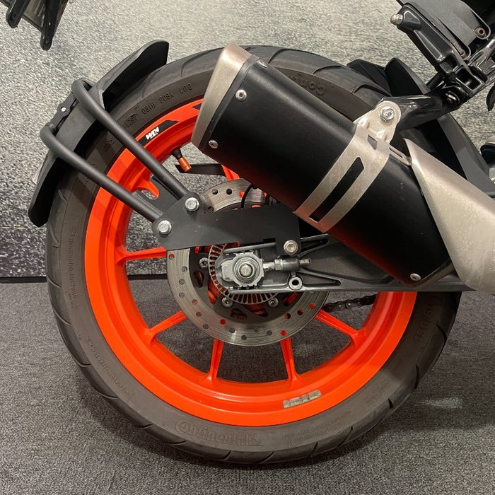 2022 Ktm 390 DUKE Silver