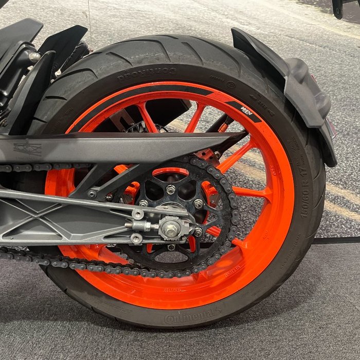 2022 Ktm 390 DUKE Silver
