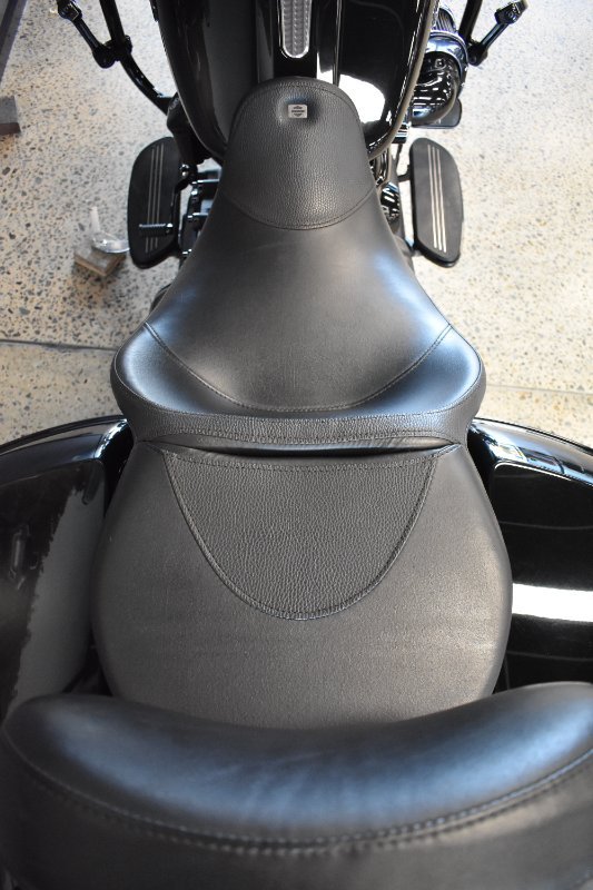 2017 HARLEY-DAVIDSON FLHXS STREET GLIDE SPECIAL