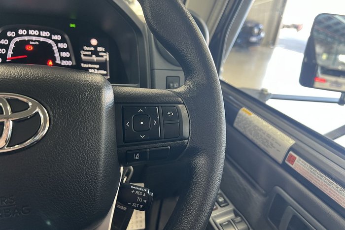 2024 Toyota Landcruiser GXL