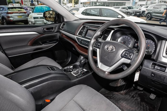 2017 Toyota Kluger GX