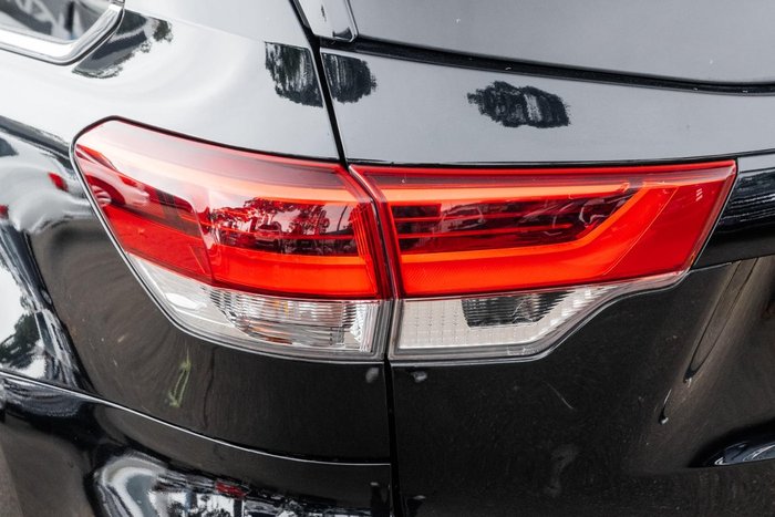 2017 Toyota Kluger GX